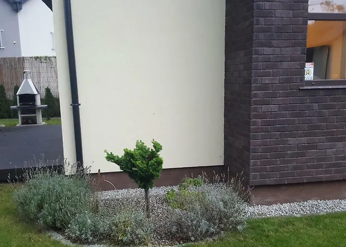 Hire House